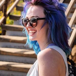 Meet your Posher, Kaitlin